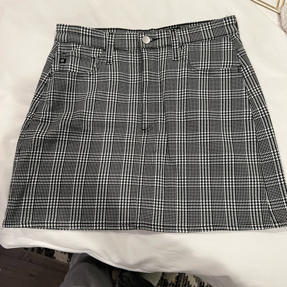 AG PLAID houndstooth MINI SKIRT SIZE 29